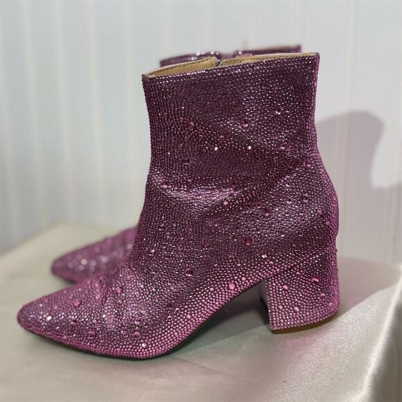 Betsey Johnson SB-Kyla Pink Rhinestone Ankle Boots Size 6M Sparkle Party Glam - Picture 1 of 10